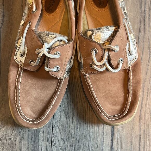 Sperry Silver Cheetah Print Boat Shoes - Picture 2 of 7